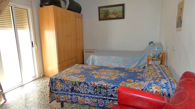 2 slaapkamer Villa te koop in Molvízar - € 75.000 (Ref: 9127348)