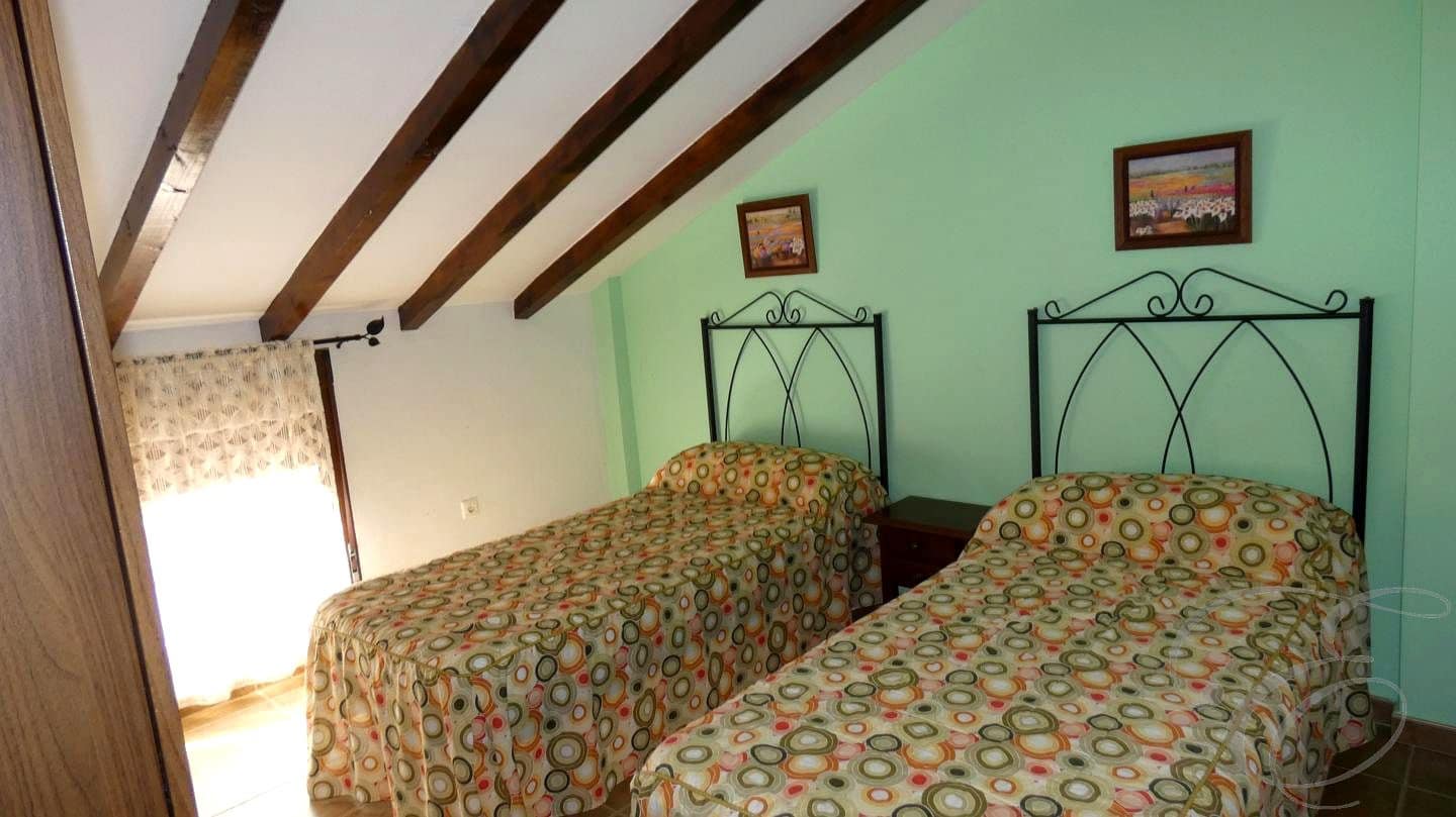 6 soveværelse Finca/Landehus til salg i Colmenar med swimmingpool - € 450.000 (Ref: 9131622)