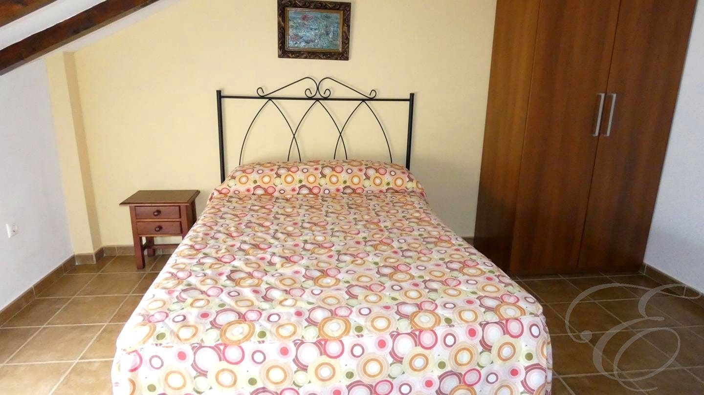 6 soveværelse Finca/Landehus til salg i Colmenar med swimmingpool - € 450.000 (Ref: 9131622)