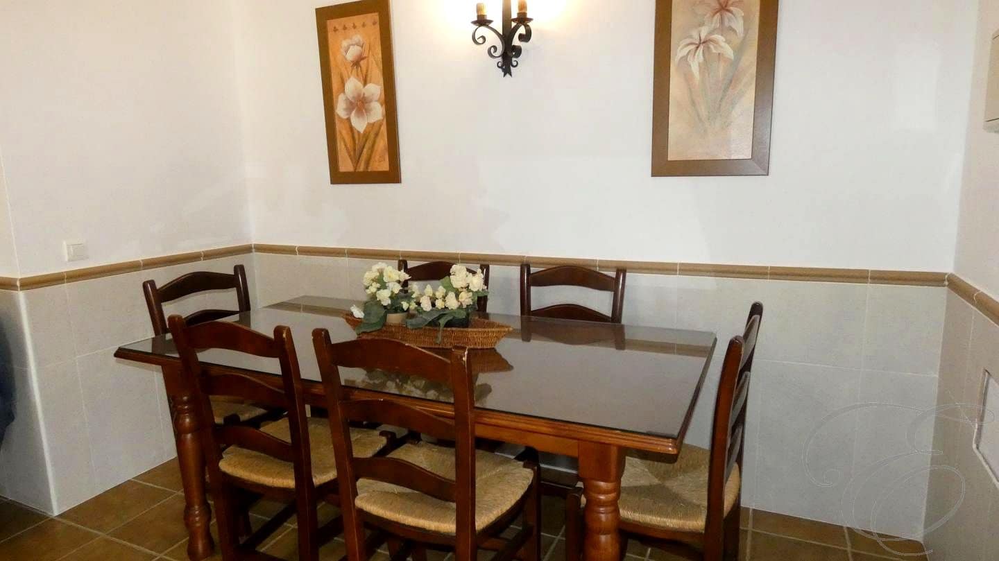 6 soveværelse Finca/Landehus til salg i Colmenar med swimmingpool - € 450.000 (Ref: 9131622)