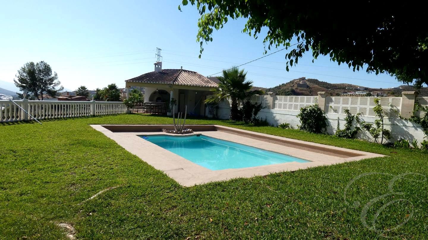 5 sypialnia Willa na sprzedaż w Molvizar z basenem garażem - 450 000 € (Ref: 9133203)