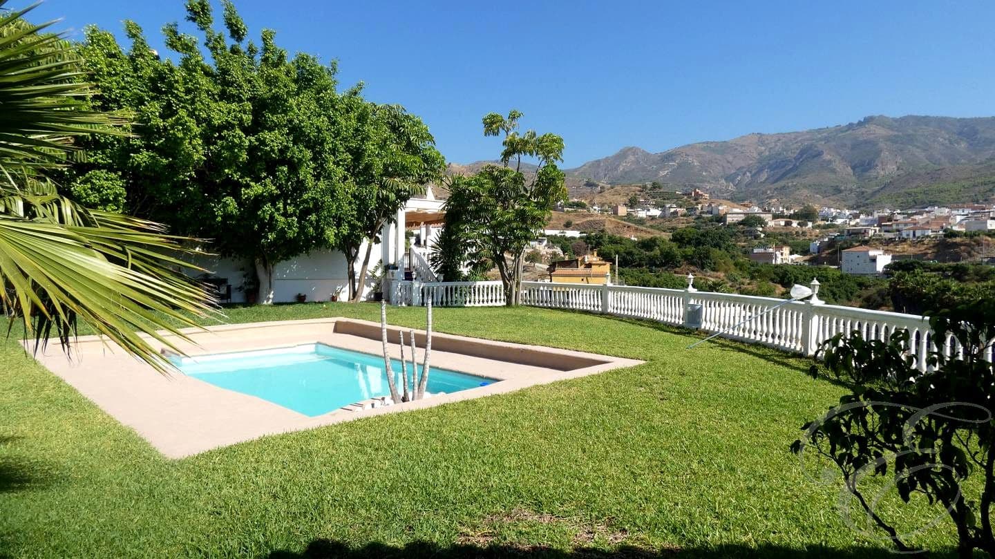 5 sypialnia Willa na sprzedaż w Molvizar z basenem garażem - 450 000 € (Ref: 9133203)