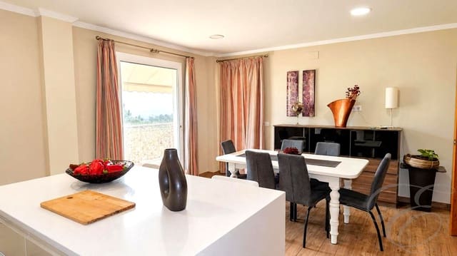 5 chambre Villa/Maison à vendre à Molvízar avec piscine garage - 400 000 € (Ref: 9133203)