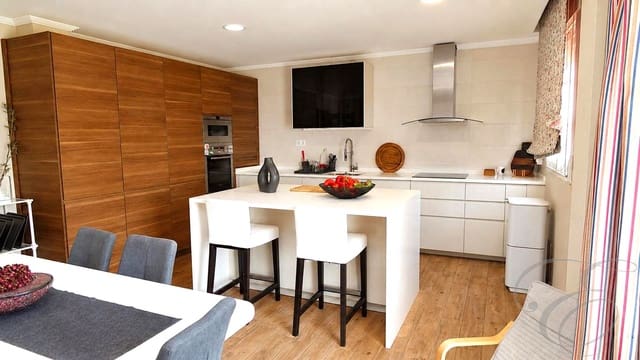 5 chambre Villa/Maison à vendre à Molvízar avec piscine garage - 400 000 € (Ref: 9133203)