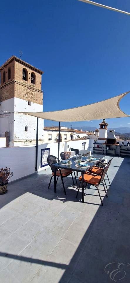 4 soveværelse Villa til salg i Cutar - € 195.000 (Ref: 9153175)