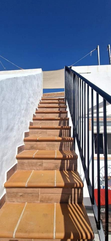 4 soveværelse Villa til salg i Cutar - € 195.000 (Ref: 9153175)