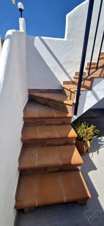 4 soveværelse Villa til salg i Cutar - € 195.000 (Ref: 9153175)