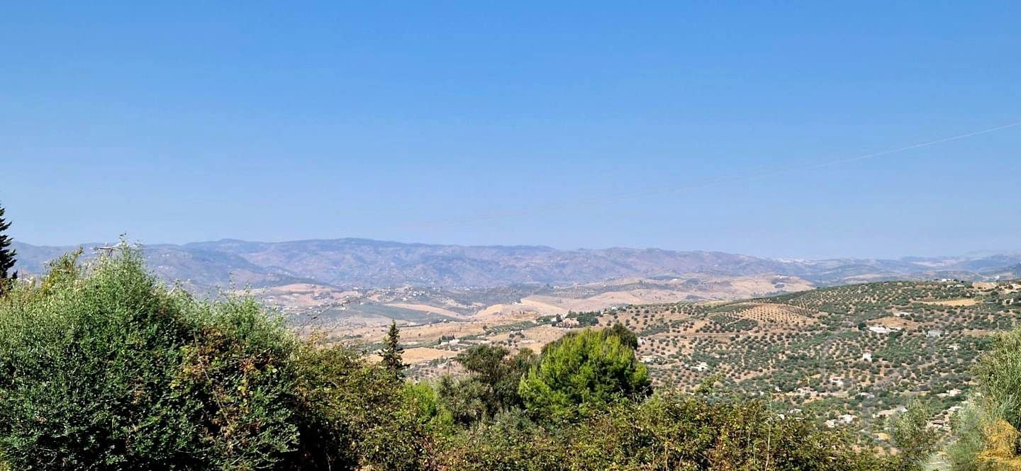 2 soveværelse Finca/Landehus til salg i Alcaucin med swimmingpool - € 245.000 (Ref: 9160251)