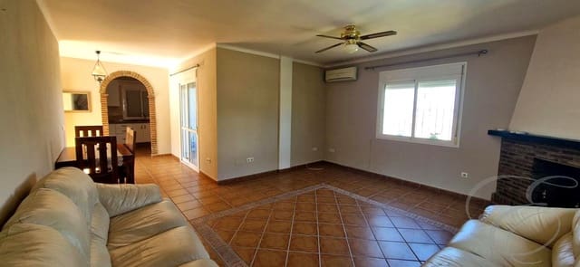 2 sovrum Finca/Hus på landet till salu i Alcaucín med pool - 245 000 € (Ref: 9160251)