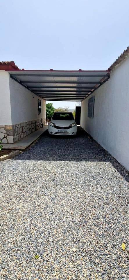 6 soverom Villa til salgs i Moraleda de Zafayona med svømmebasseng garasje - € 430 000 (Ref: 9168287)