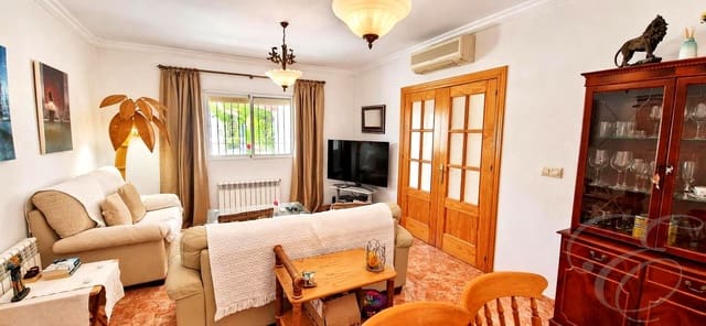 6 soverom Villa til salgs i Moraleda de Zafayona med svømmebasseng garasje - € 430 000 (Ref: 9168287)