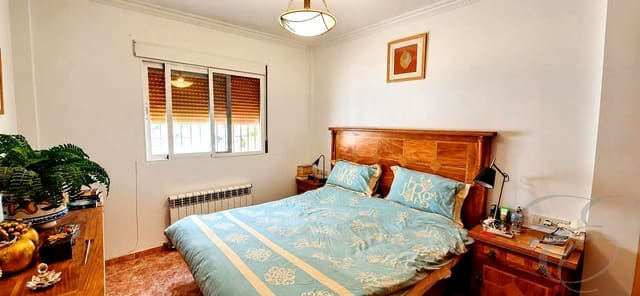 6 soverom Villa til salgs i Moraleda de Zafayona med svømmebasseng garasje - € 430 000 (Ref: 9168287)