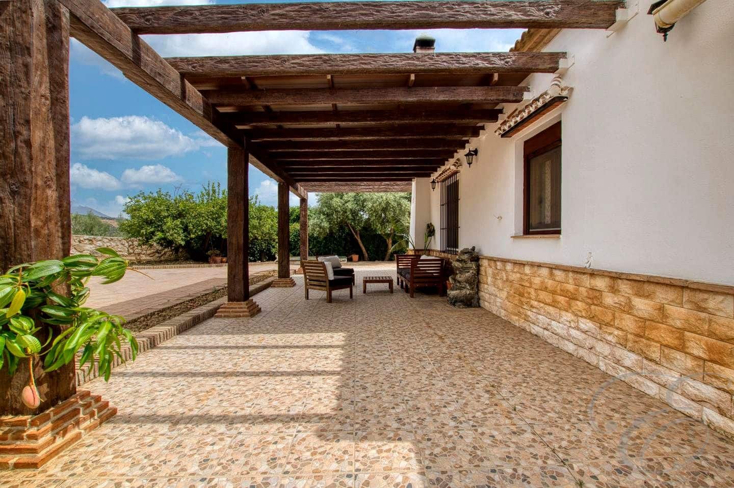 3 soverom Finca/Herregård til salgs i Periana med svømmebasseng garasje - € 380 000 (Ref: 9175586)