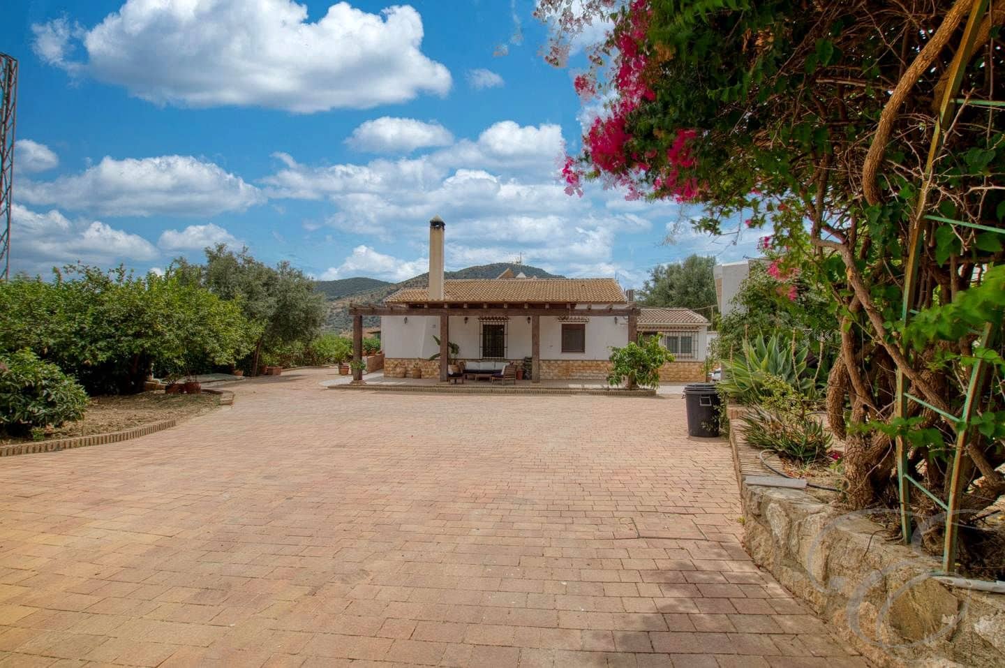 3 soverom Finca/Herregård til salgs i Periana med svømmebasseng garasje - € 380 000 (Ref: 9175586)