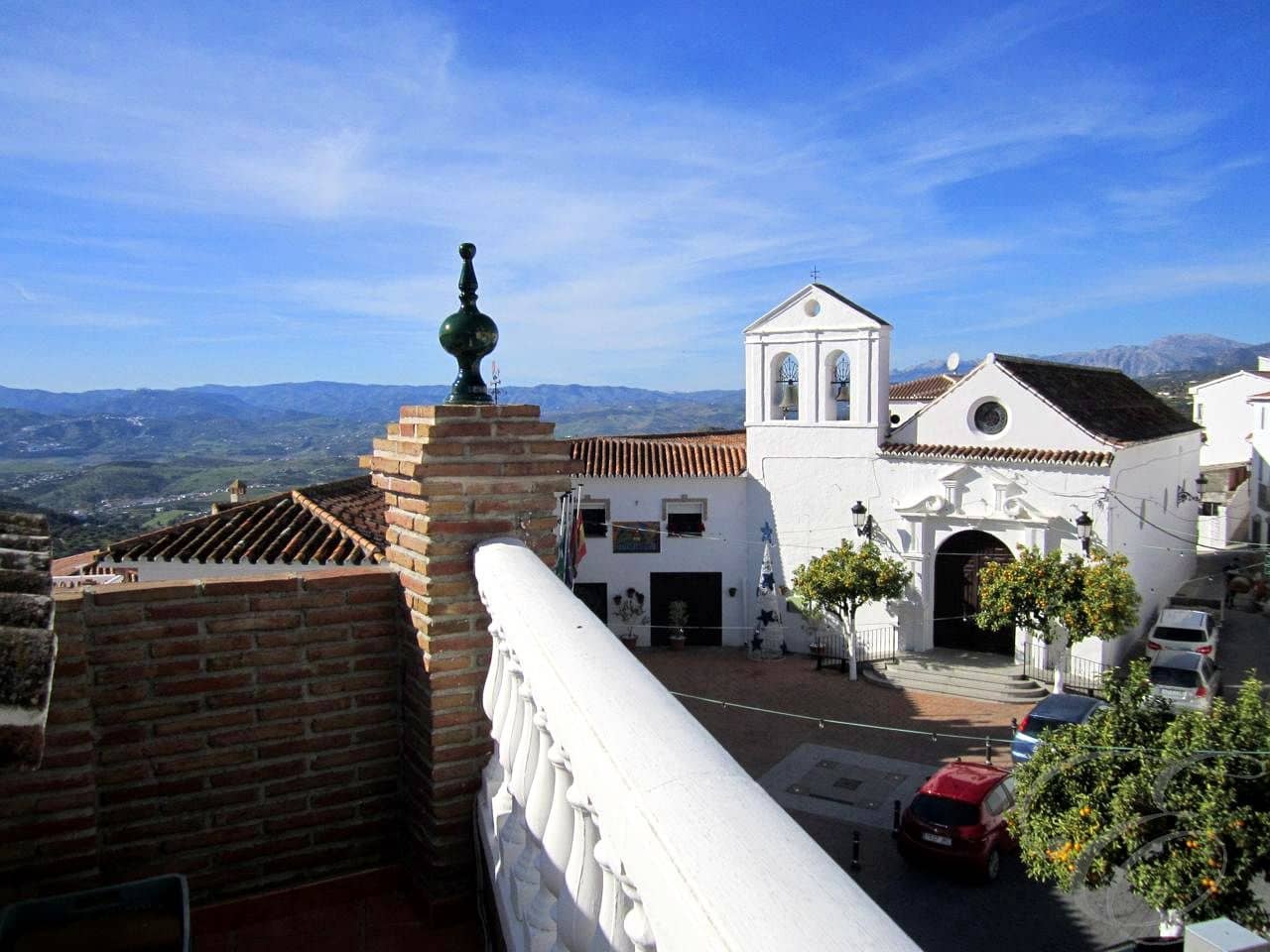 4 slaapkamer Villa te koop in Alcaucin - € 149.900 (Ref: 9190428)