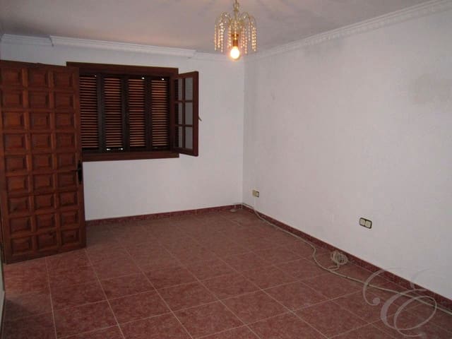 4 sypialnia Willa na sprzedaż w Alcaucín - 149 900 € (Ref: 9190428)