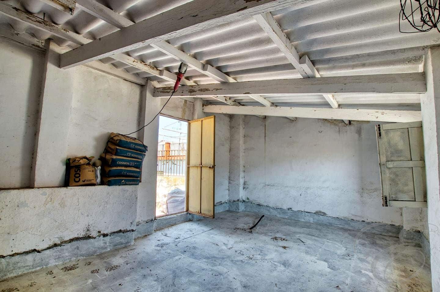 4 soveværelse Villa til salg i Periana med garage - € 78.900 (Ref: 9199964)