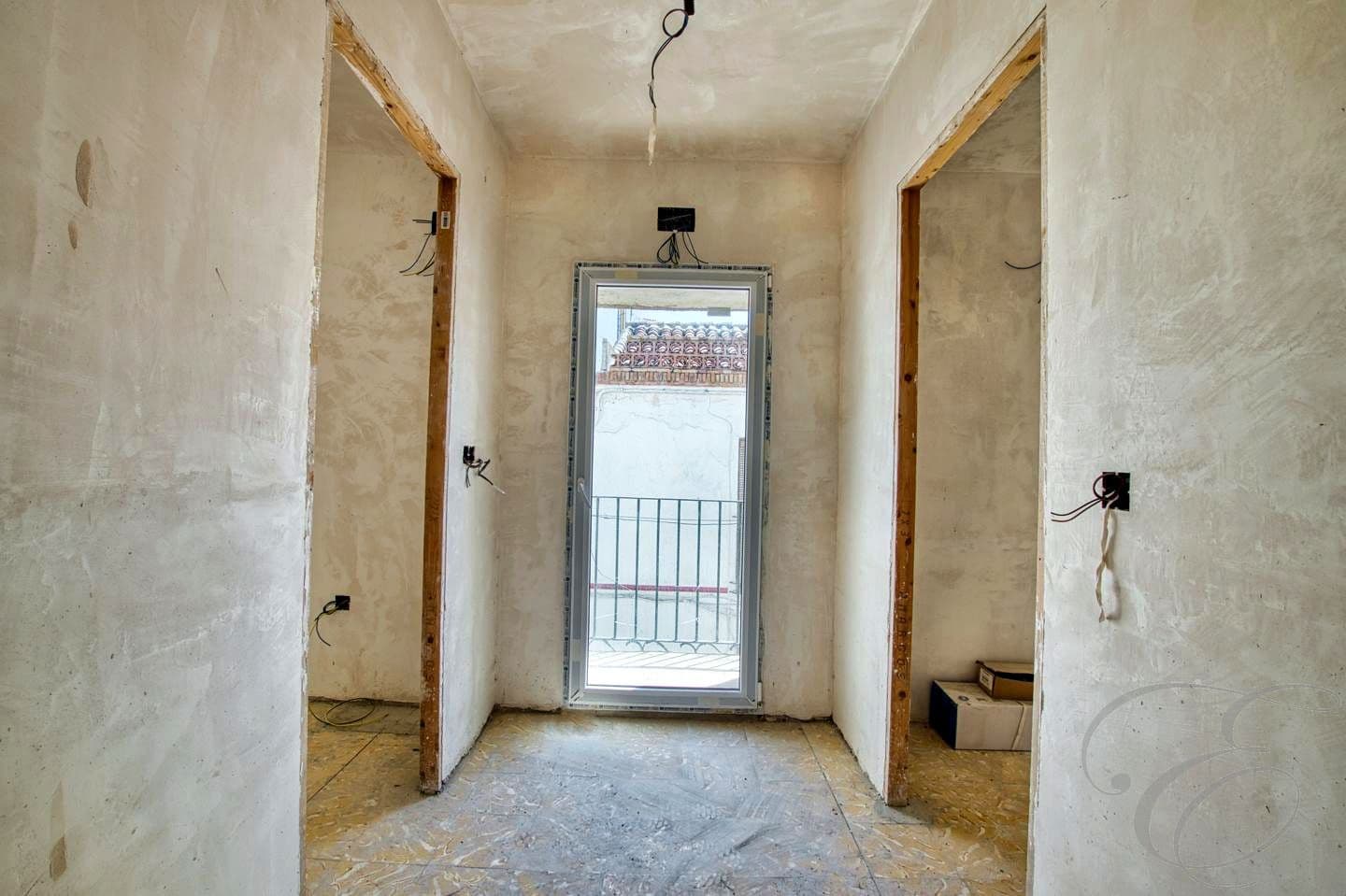 4 soveværelse Villa til salg i Periana med garage - € 78.900 (Ref: 9199964)