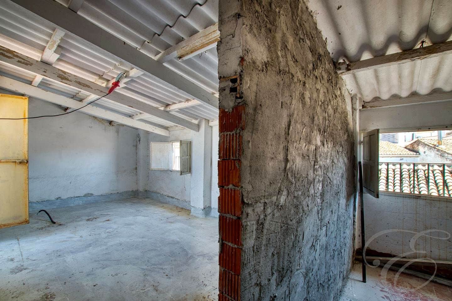 4 soveværelse Villa til salg i Periana med garage - € 78.900 (Ref: 9199964)