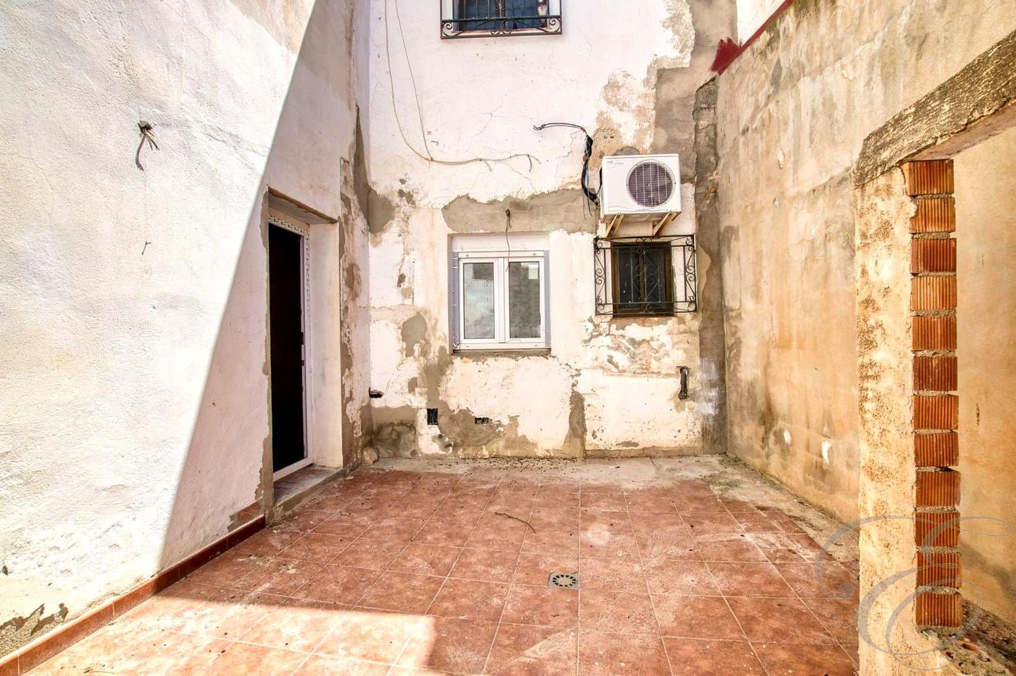 4 soveværelse Villa til salg i Periana med garage - € 78.900 (Ref: 9199964)