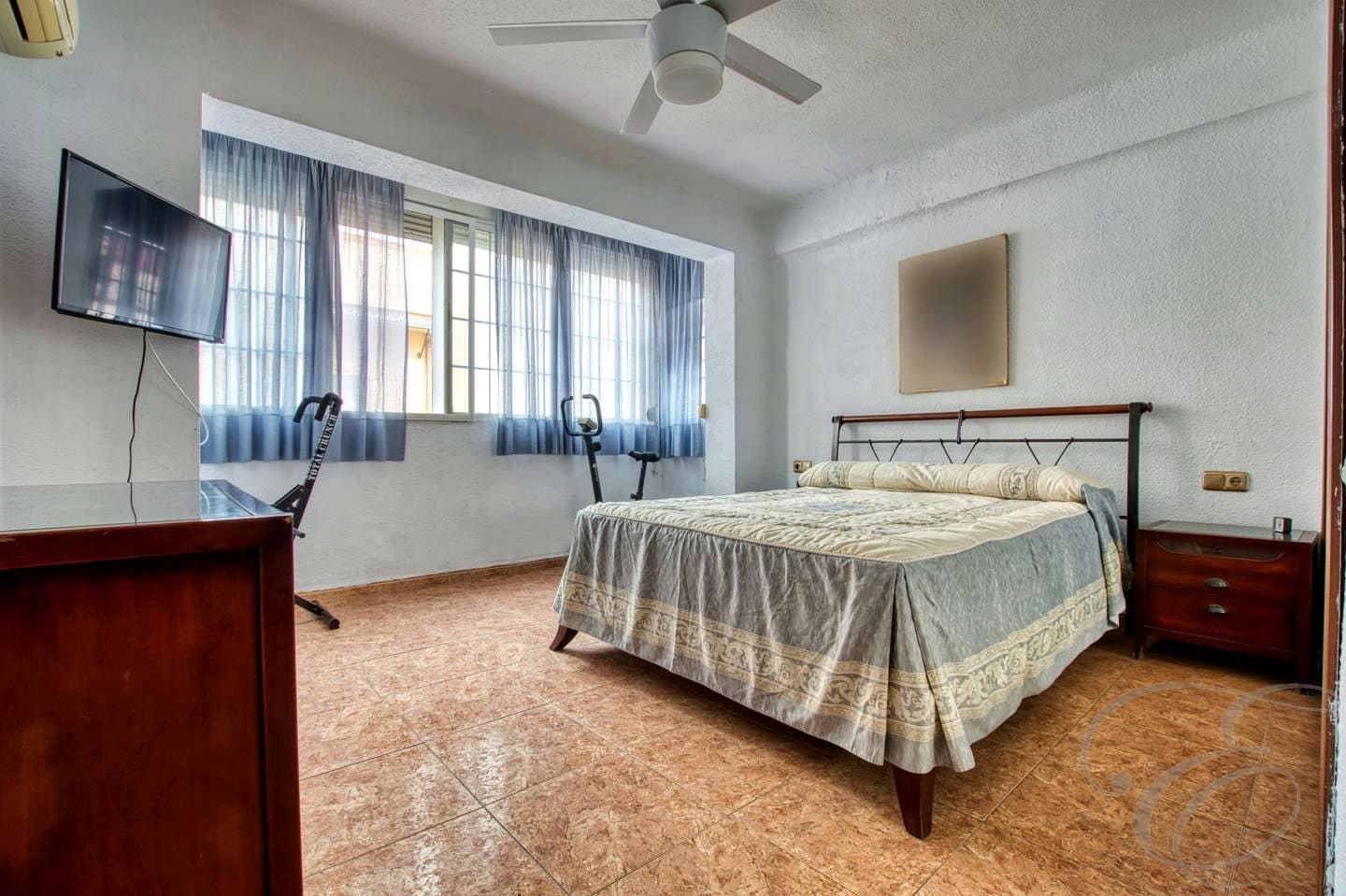 5 soveværelse Villa til salg i Malaga by - € 525.000 (Ref: 9201614)