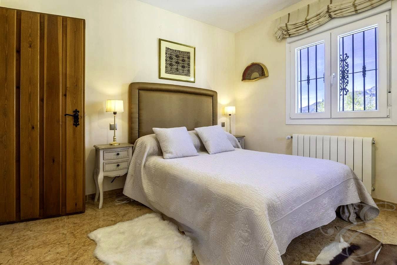 Chalet de 4 habitaciones en Canillas de Albaida en venta con piscina garaje - 1.200.000 € (Ref: 9238735)