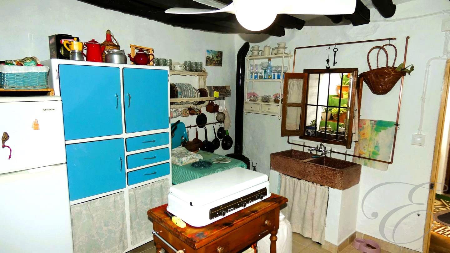 2 soveværelse Villa til salg i Colmenar - € 74.500 (Ref: 9238736)