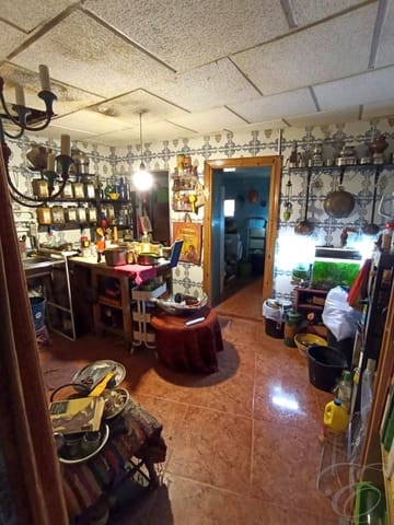 4 soverom Villa til salgs i Vélez-Málaga - € 179 000 (Ref: 9263524)