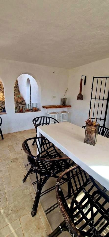 4 chambre Finca/Maison de Campagne à vendre à Comares avec piscine garage - 335 000 € (Ref: 9271386)