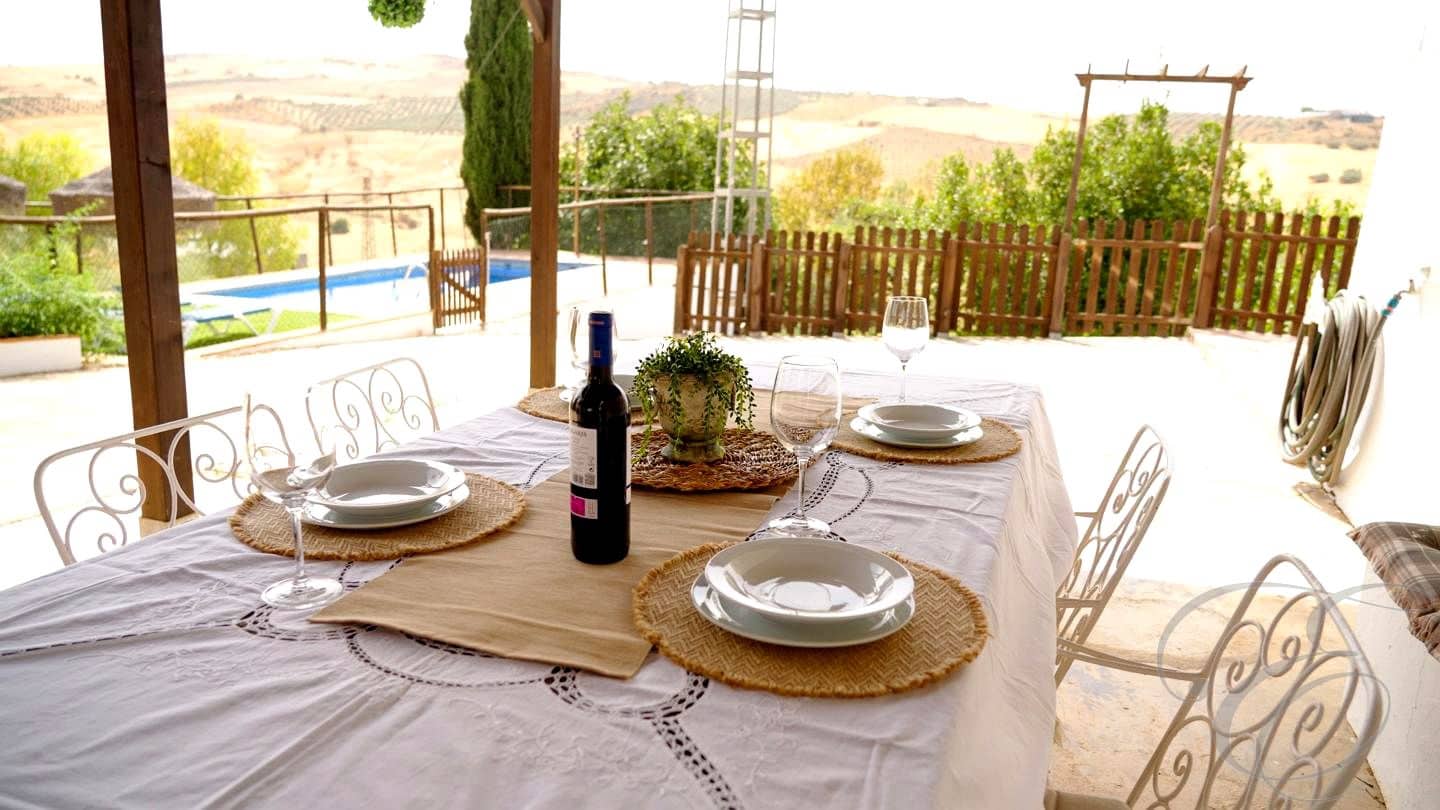 2 chambre Finca/Maison de Campagne à vendre à Villanueva de la Concepcion avec piscine - 290 000 € (Ref: 9301900)