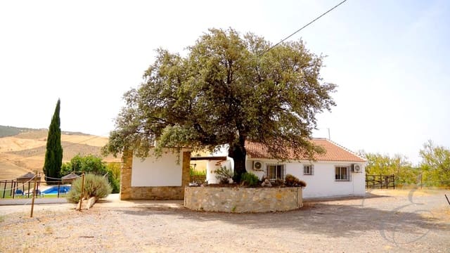 2 chambre Finca/Maison de Campagne à vendre à Villanueva de la Concepcion avec piscine - 290 000 € (Ref: 9301900)