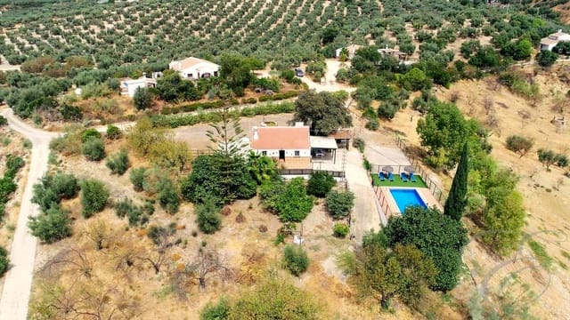 2 chambre Finca/Maison de Campagne à vendre à Villanueva de la Concepcion avec piscine - 290 000 € (Ref: 9301900)