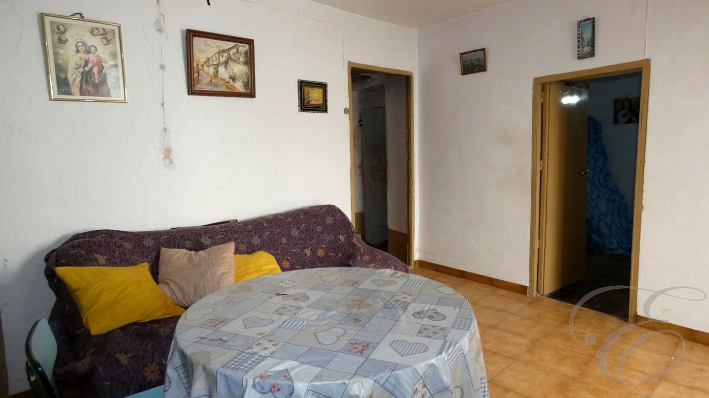 5 soverom Villa til salgs i Alfarnatejo - € 74 900 (Ref: 9329713)