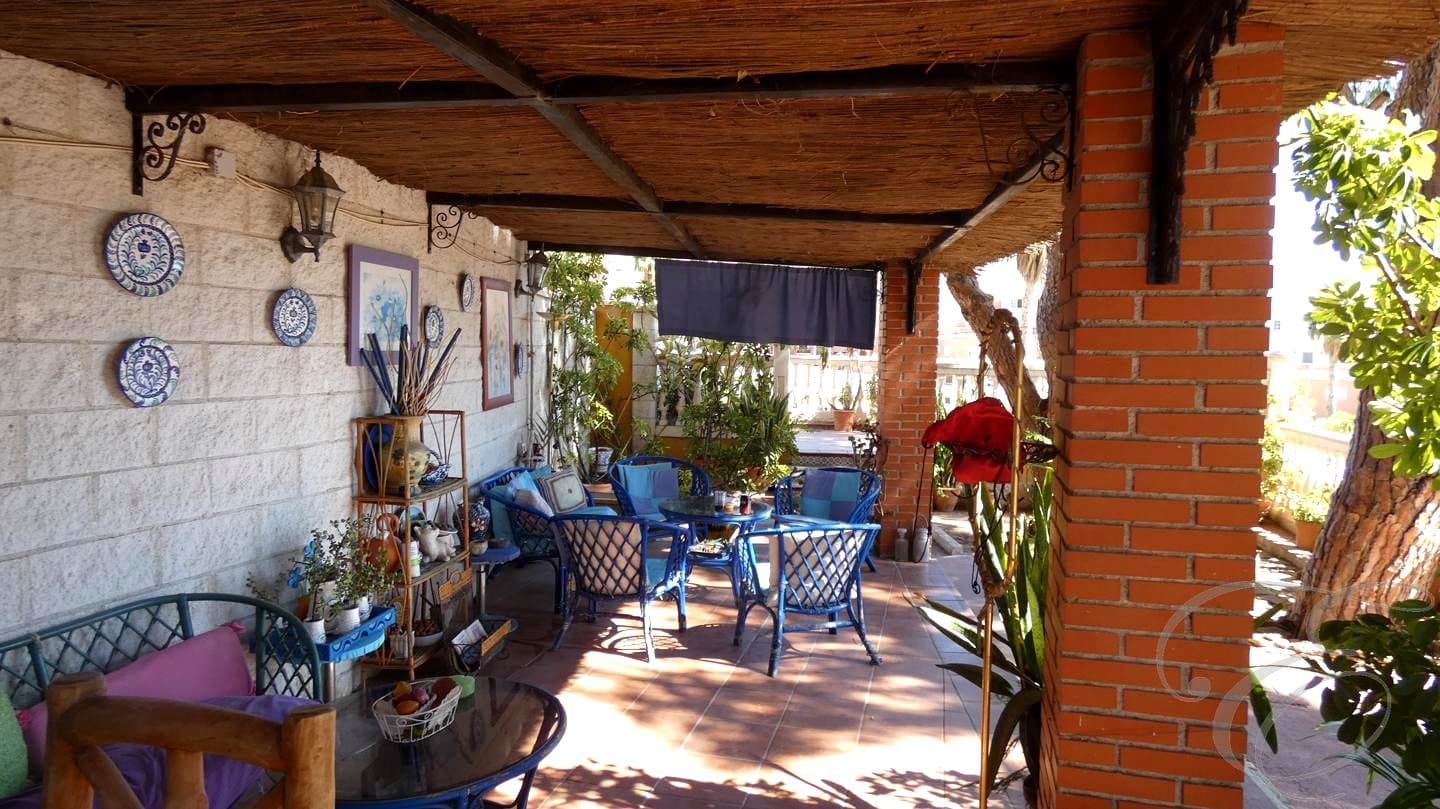 5 slaapkamer Villa te koop in Motril met zwembad garage - € 1.000.000 (Ref: 9343697)