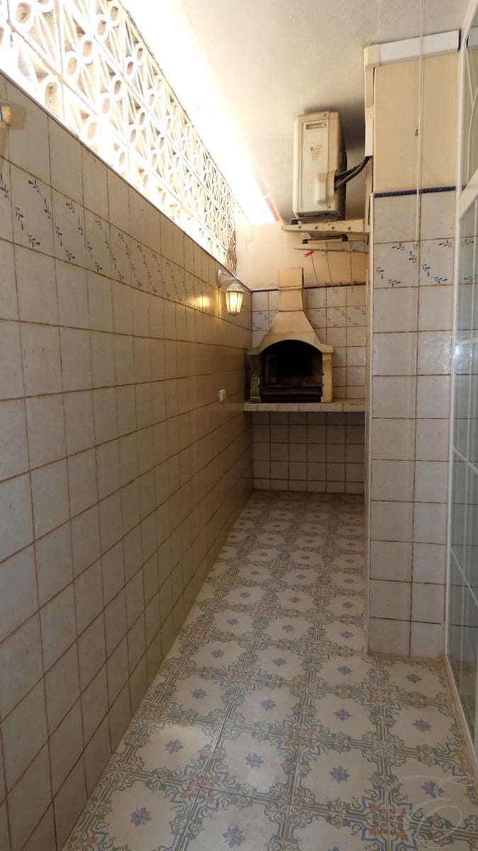 1 soverom Leilighet til salgs i Nerja med svømmebasseng - € 185 000 (Ref: 9354176)