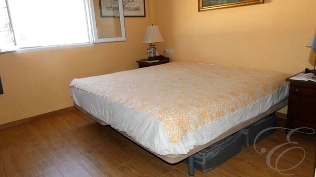 2 slaapkamer Villa te koop in Motril met zwembad garage - € 280.000 (Ref: 9360306)