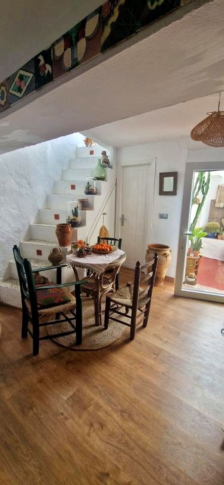 3 bedroom Villa for sale in Riogordo - € 147,000 (Ref: 9369216)