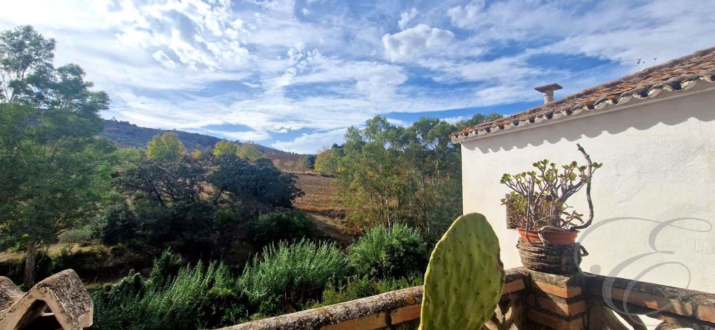 3 bedroom Villa for sale in Riogordo - € 147,000 (Ref: 9369216)