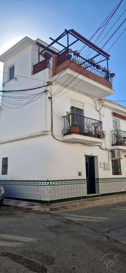 2 sypialnia Willa na sprzedaż w Velez-Malaga - 99 000 € (Ref: 9386661)