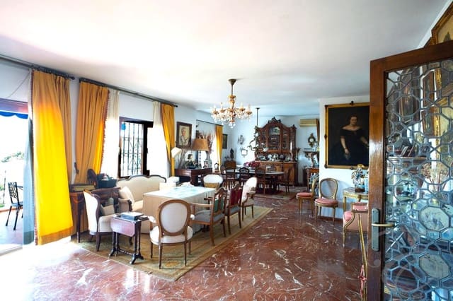 8 slaapkamer Villa te koop in El Candado, Málaga stad met zwembad garage - € 1.575.000 (Ref: 9397795)