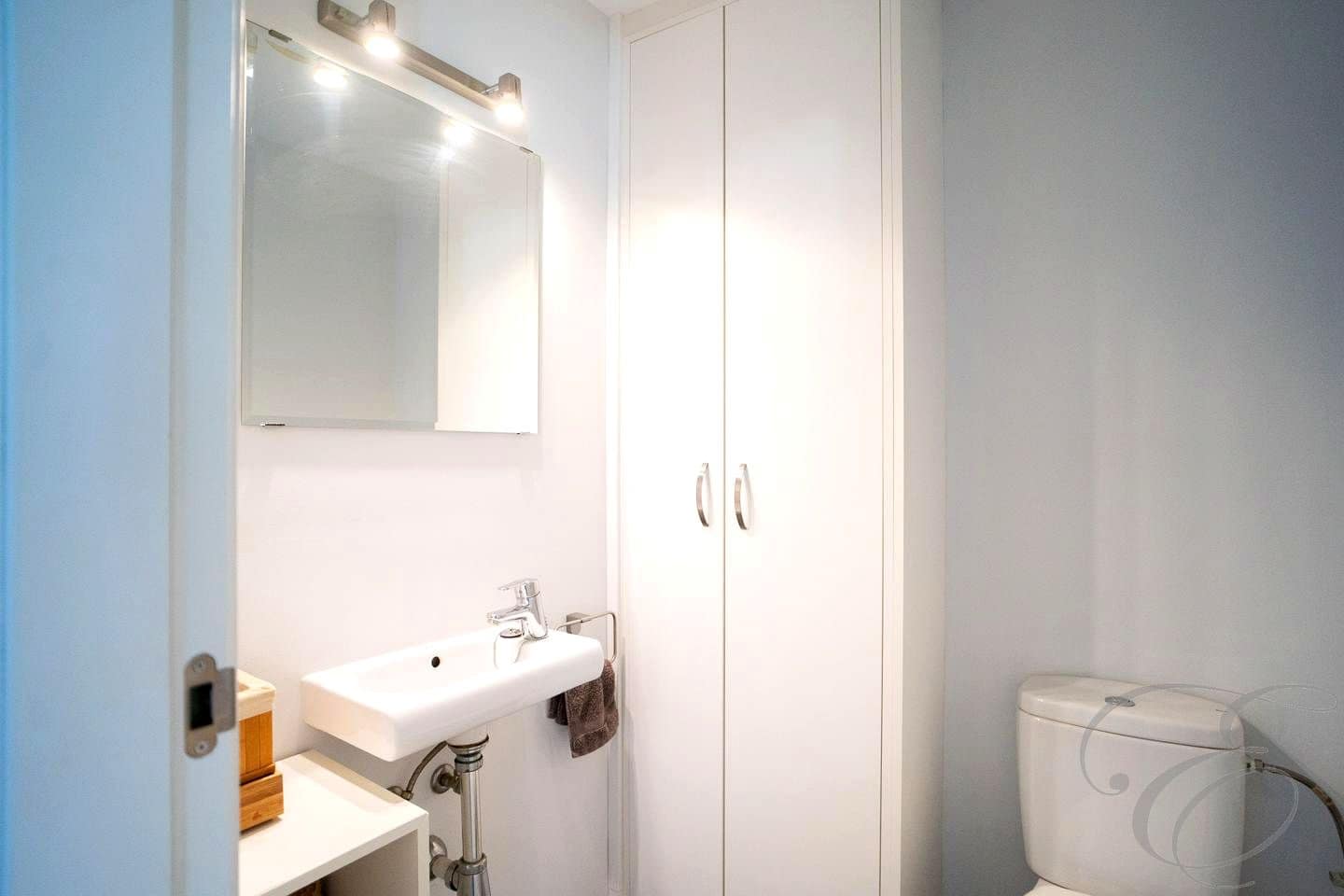 8 soverom Villa til salgs i Malaga by med svømmebasseng garasje - € 1 575 000 (Ref: 9397795)