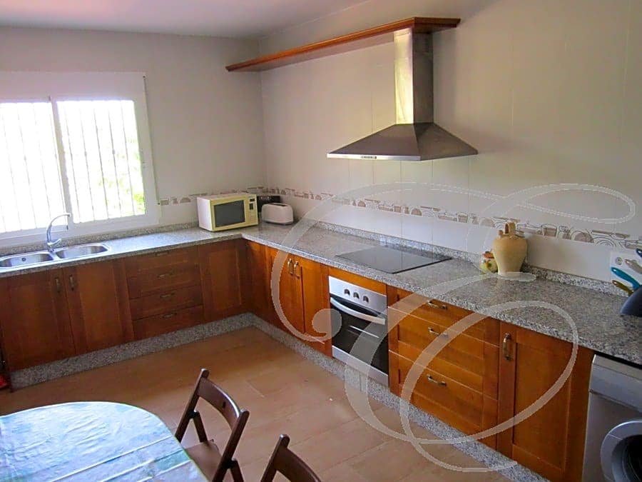 3 soverom Finca/Herregård til salgs i Rubite med garasje - € 295 000 (Ref: 9401819)