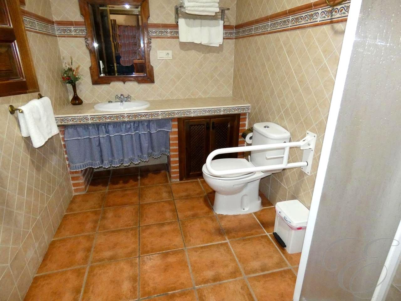 4 slaapkamer Finca/Landhuis te koop in Lanjaron met zwembad - € 690.000 (Ref: 9415169)