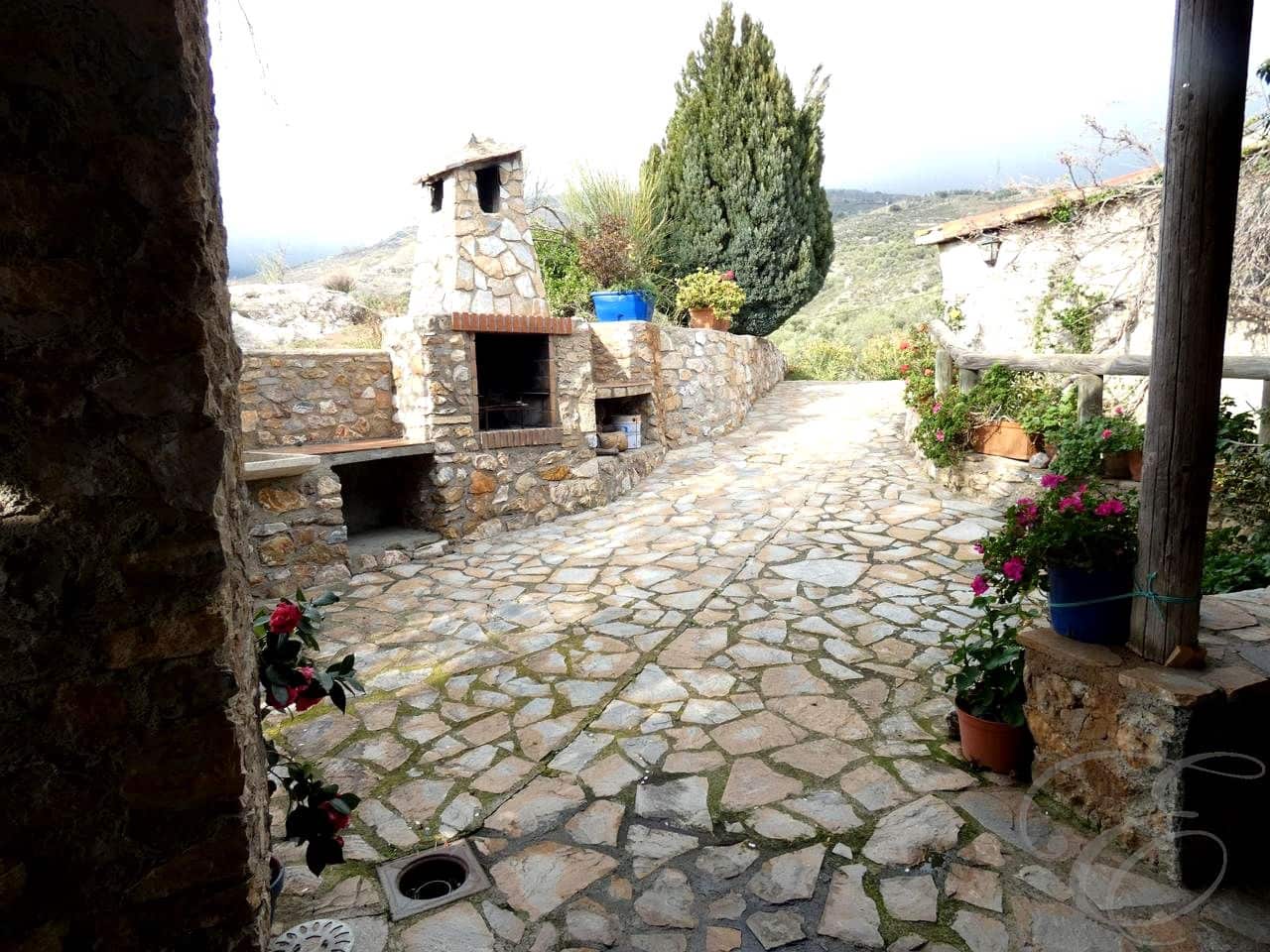 4 slaapkamer Finca/Landhuis te koop in Lanjaron met zwembad - € 690.000 (Ref: 9415169)