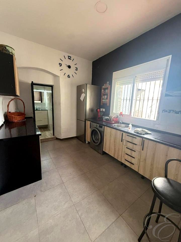 2 soveværelse Villa til salg i Benajarafe med garage - € 345.000 (Ref: 9420625)