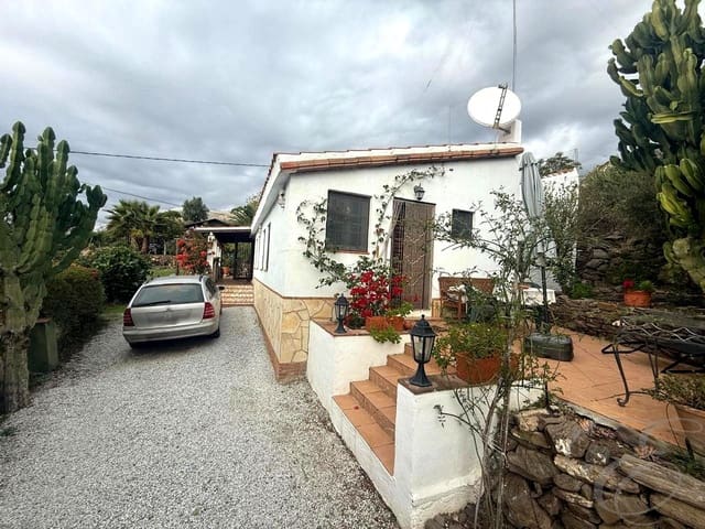 4 chambre Finca/Maison de Campagne à vendre à Lagos, Vélez-Málaga - 289 900 € (Ref: 9435948)