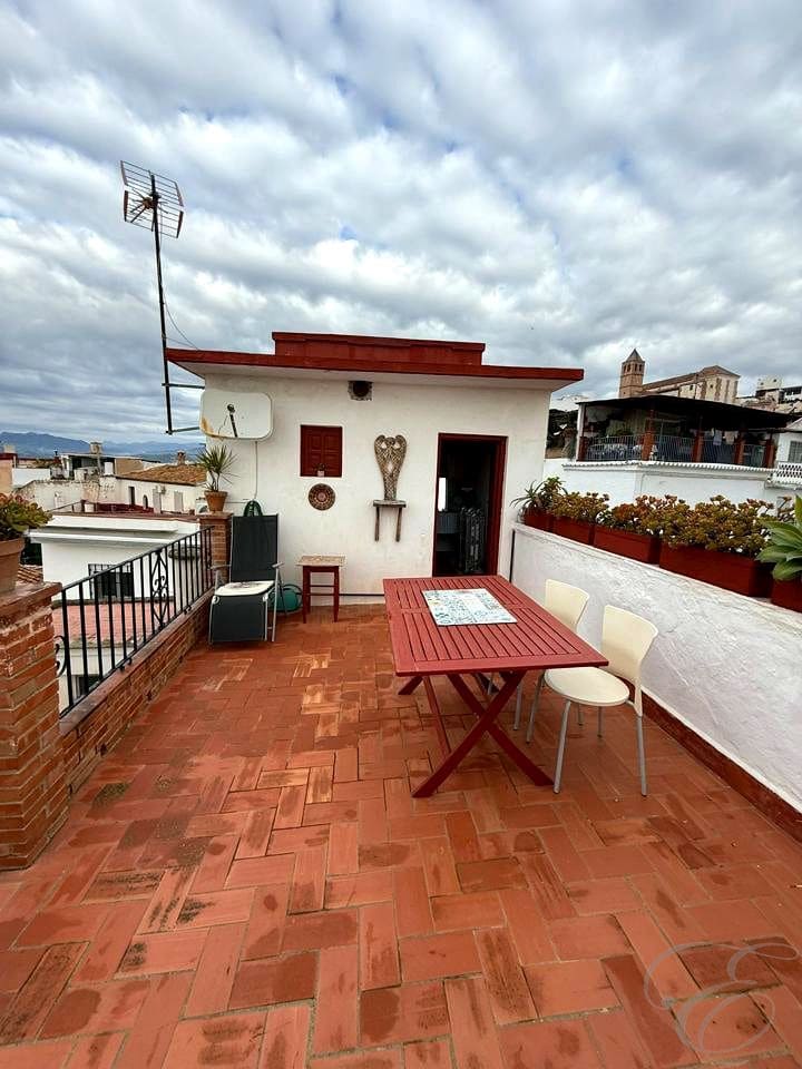 2 soverom Villa til salgs i Velez-Malaga - € 112 000 (Ref: 9453686)