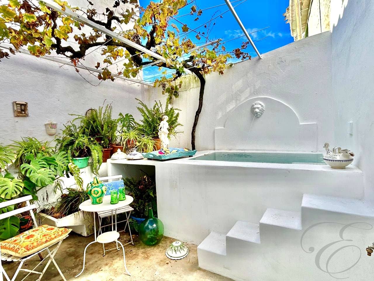 3 bedroom Villa for sale in Archidona - € 160,000 (Ref: 9487167)