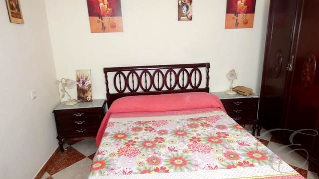 Finca/Casa Rural de 4 habitaciones en Villanueva de la Concepcion en venta con garaje - 260.000 € (Ref: 9500693)