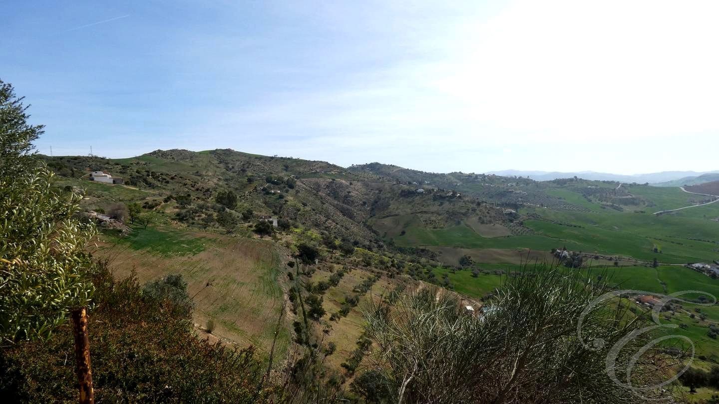 4 bedroom Finca/Country House for sale in Villanueva de la Concepcion with garage - € 260,000 (Ref: 9500693)